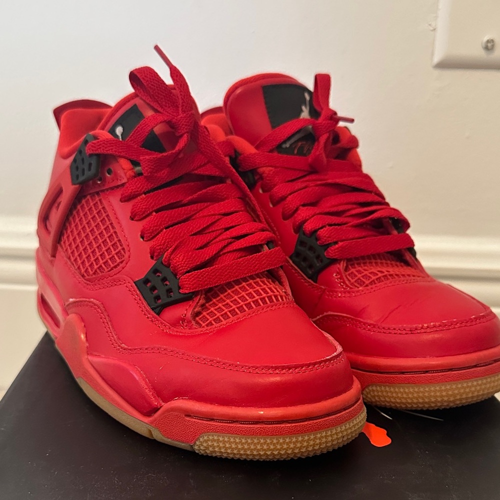 Air Jordan 4 Retro NRG